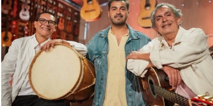 El grupo Los Nocheros homenajea a Horacio Guaraní