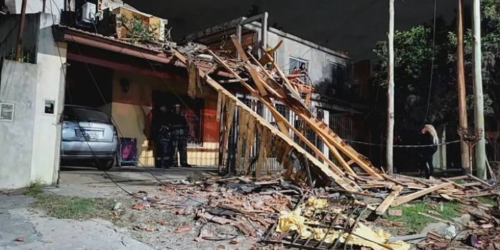 Un hombre murió al explotar su casa en Almirante Brown