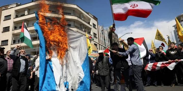 Manifestaciones en Irán en apoyo a los ataques