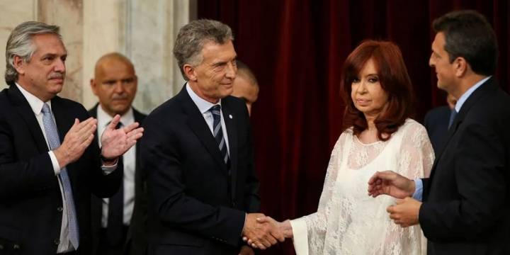 La condición que puso Macri para reunirse con Cristina Fernández