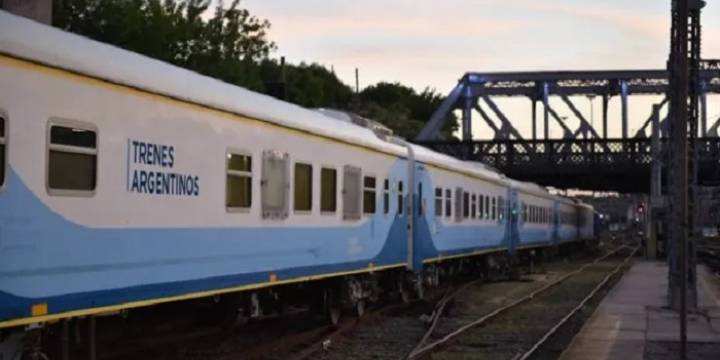 Trenes Argentinos: Gobierno le pidió la renuncia a Luque