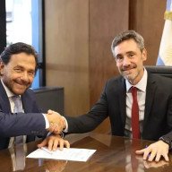 El gobernador Sáenz firmará acuerdos con el CFI