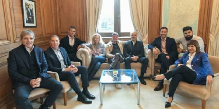 LLA: la mesa política se vuelve a reunir