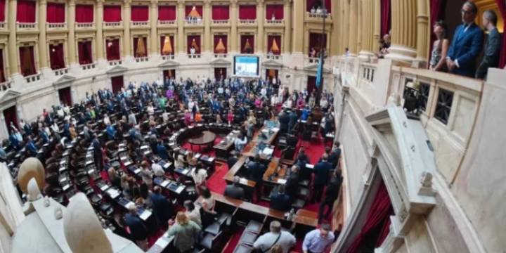 Senado: Tensión en el debate por Jueces de la Corte
