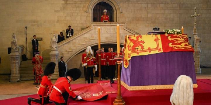 Ultiman detalles para el funeral de la reina Isabel II