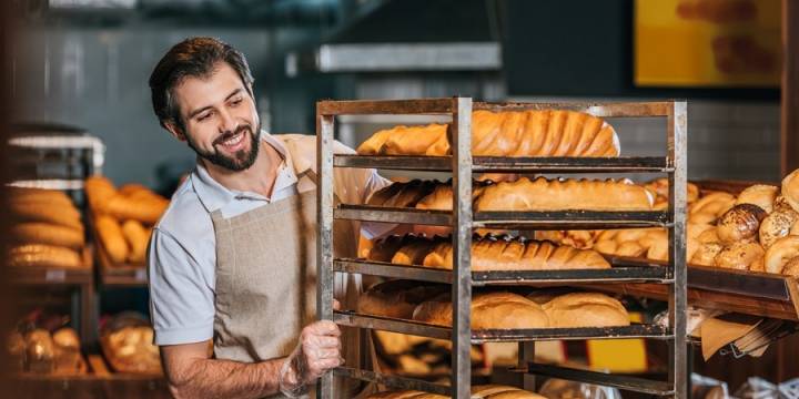 Desde el miércoles el pan francés costará entre $330 y $360 el kilo