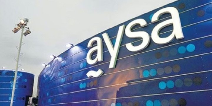 AySA busca aumentar las tarifas de agua