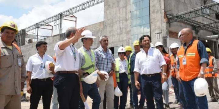 El gobernador Sáenz supervisó las obras del Aeropuerto