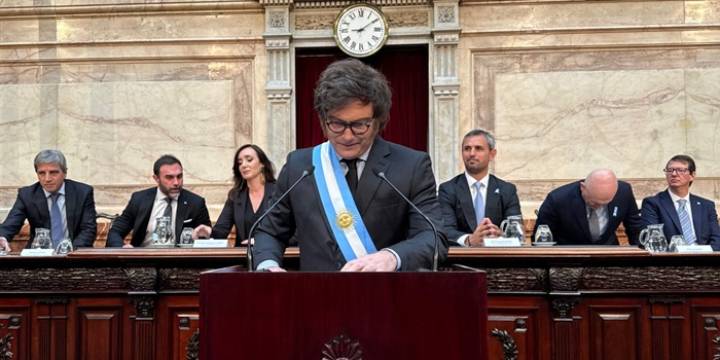 Se espera un Congreso semi vacío para esta noche