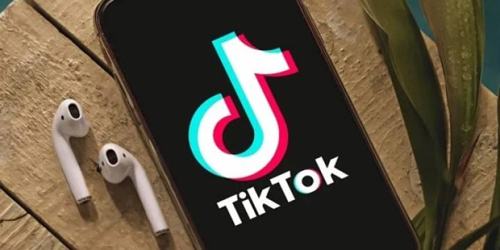 Ahora se pueden agregar canciones a Spotify desde TikTok