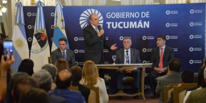 El ministro Franco pidió repensar el sistema fiscal nacional