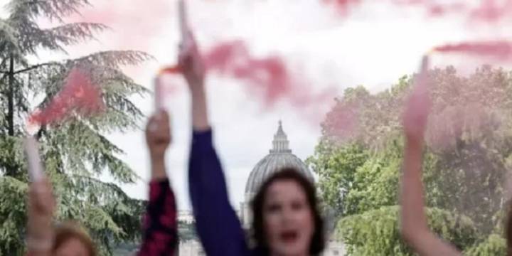 Vaticano: mujeres denuncian exclusión en el Cónclave